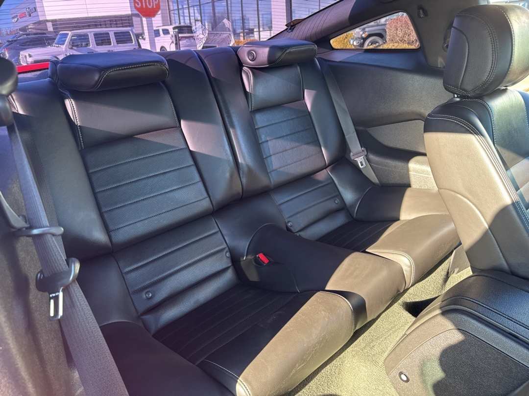 2014 Ford Mustang GT - Image 27