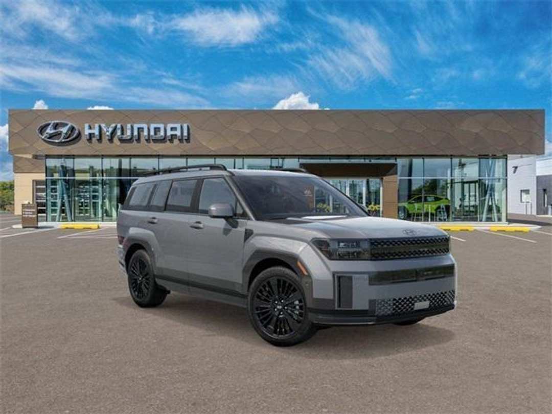 2026 Hyundai Santa Fe Calligraphy - Image 2