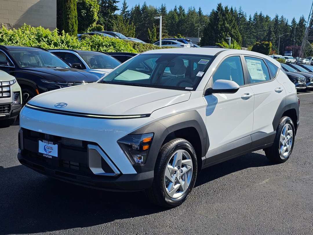 2026 Hyundai Kona SE - Image 3