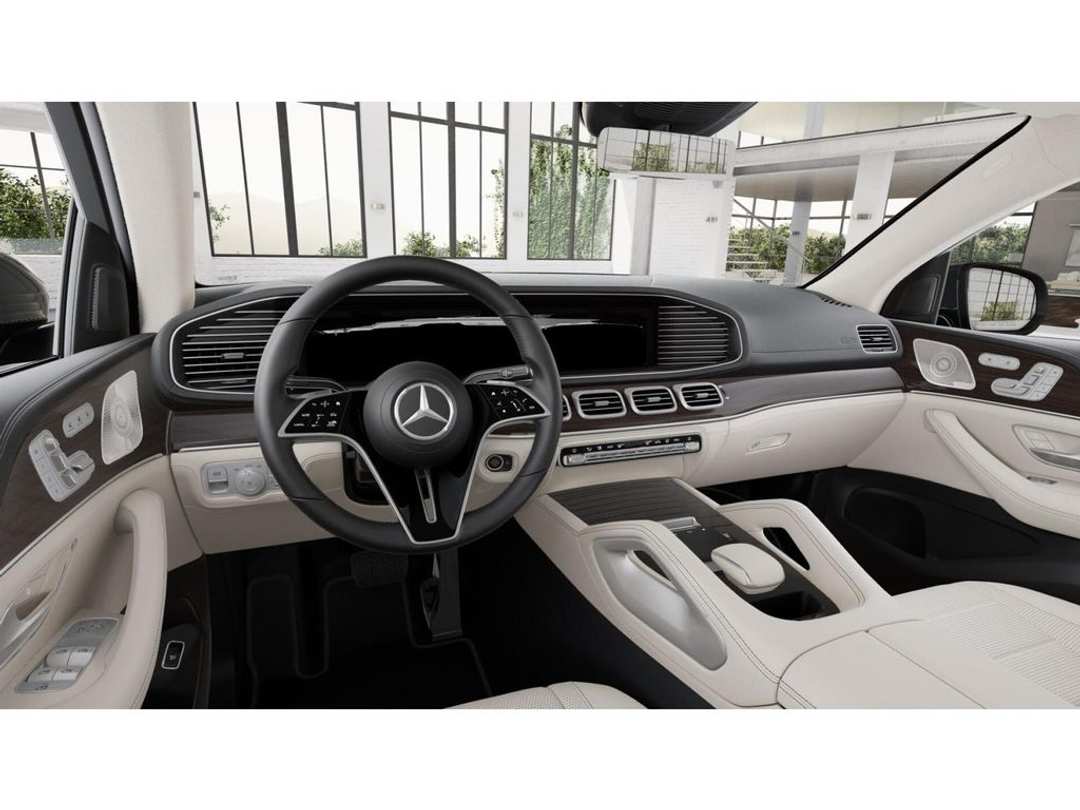 2026 Mercedes-Benz GLE 450 - Image 3