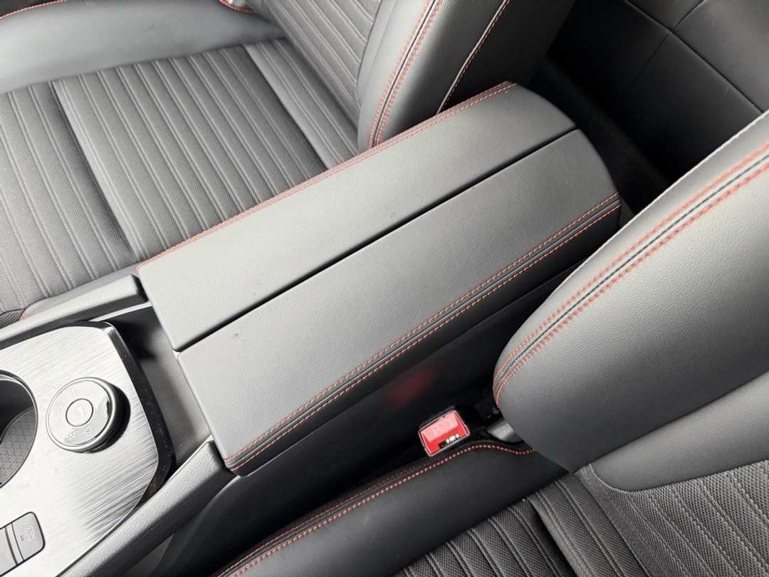 2026 Nissan Rogue Rock Creek - Image 25