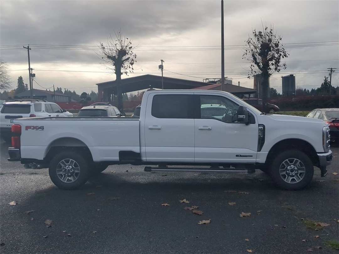 2026 Ford F-350Sd Lariat - Image 6