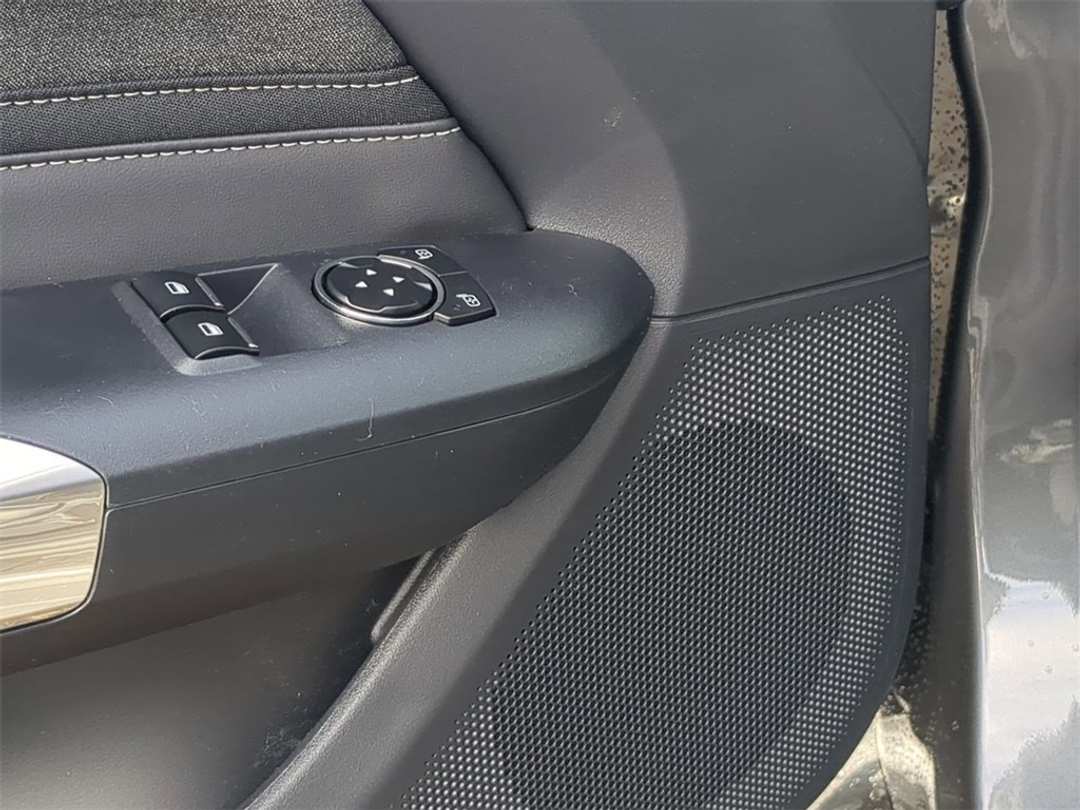 2026 Ford Mustang EcoBoost - Image 11