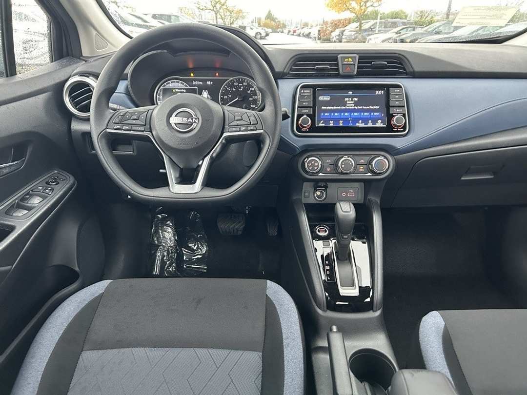2025 Nissan Versa 1.6 SV - Image 22