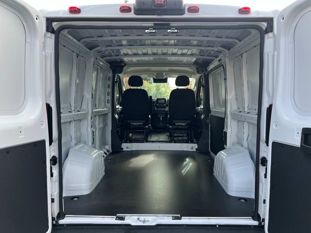 2026 Ram Promaster 1500 Low Roof - Image 9