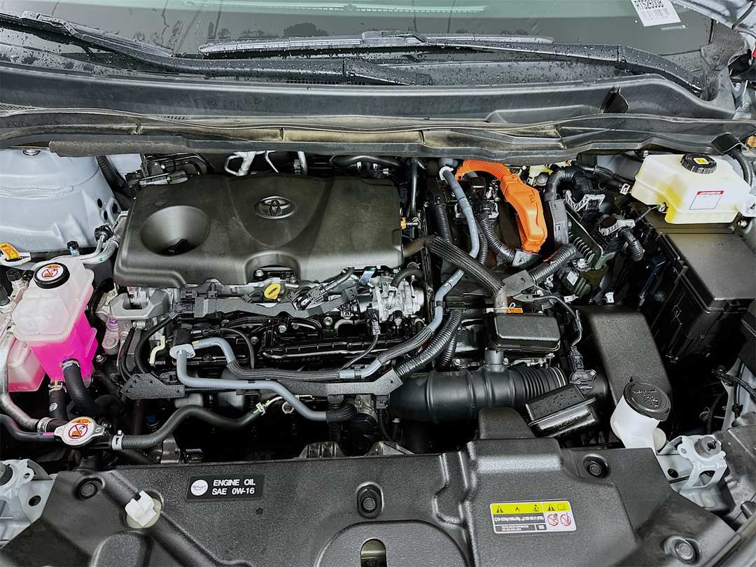 2025 Toyota Sienna XSE - Image 32