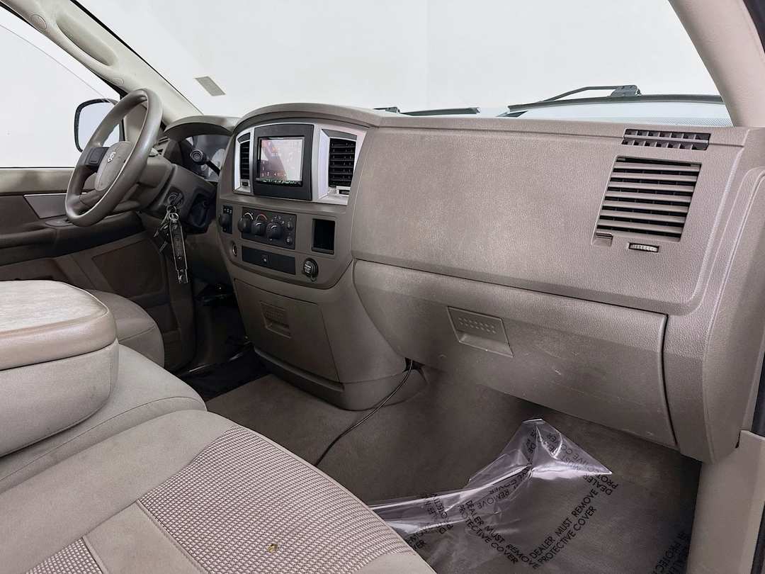 2007 Dodge Ram 2500 SLT - Image 27