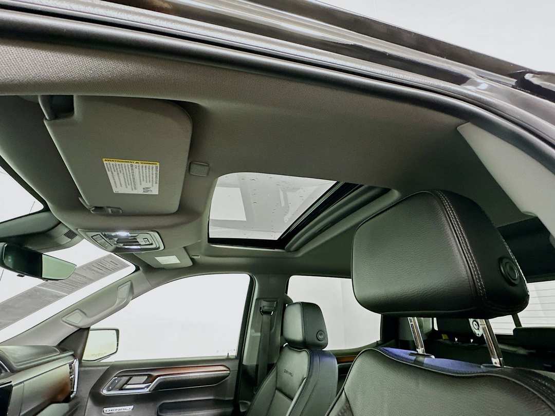 2024 GMC Sierra 1500 Denali - Image 24