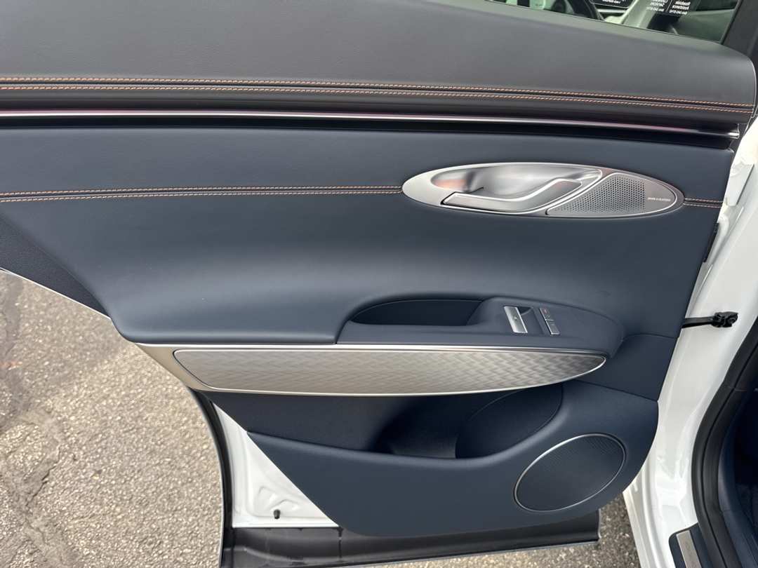 2026 Genesis Gv70 2.5T Sport Prestige - Image 40