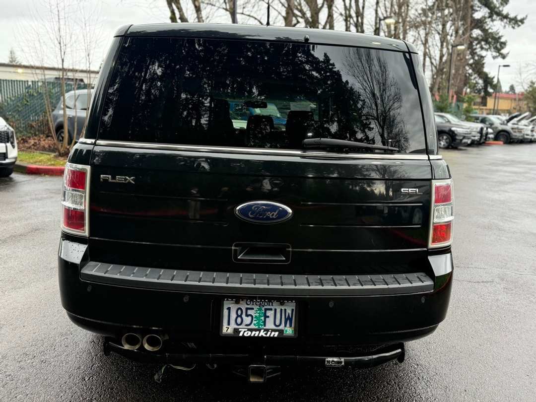 2011 Ford Flex SEL - Image 12