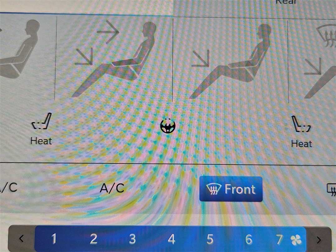 2026 Chrysler Voyager LX - Image 23