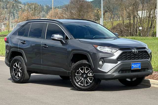 2021 Toyota Rav4 XLE Premium