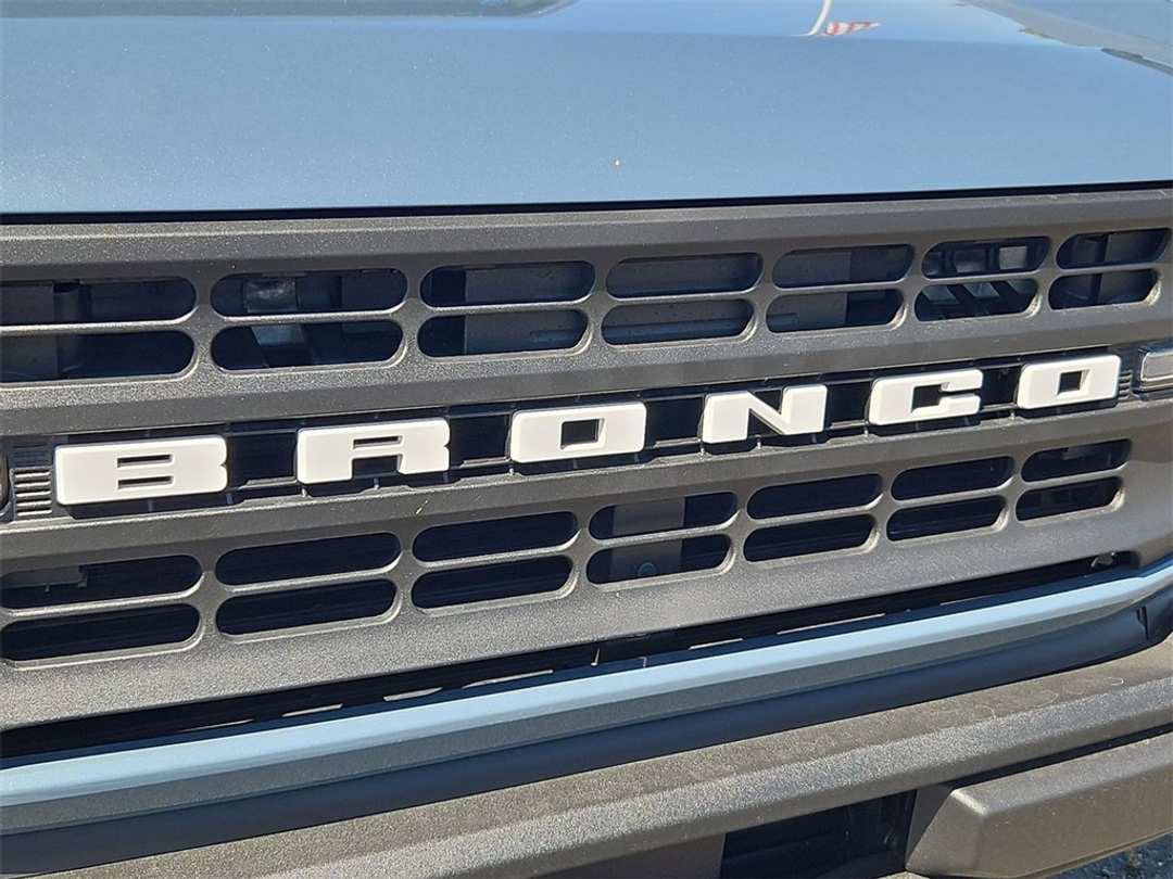 2025 Ford Bronco Base - Image 26