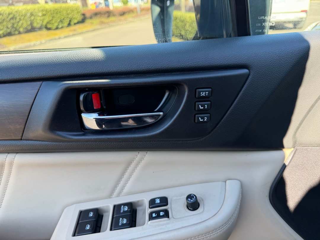 2019 Subaru Outback 3.6R - Image 13