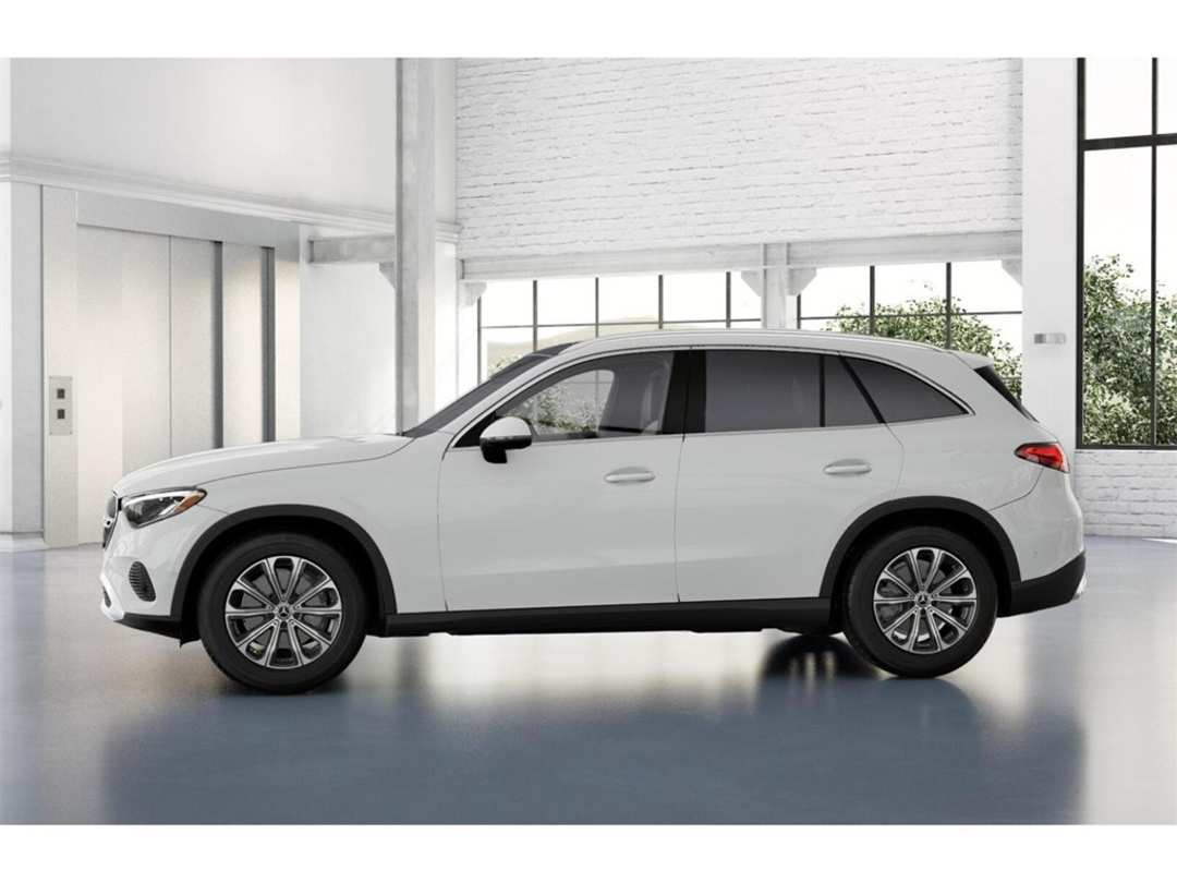 2026 Mercedes-Benz GLC GLC 300 - Image 35