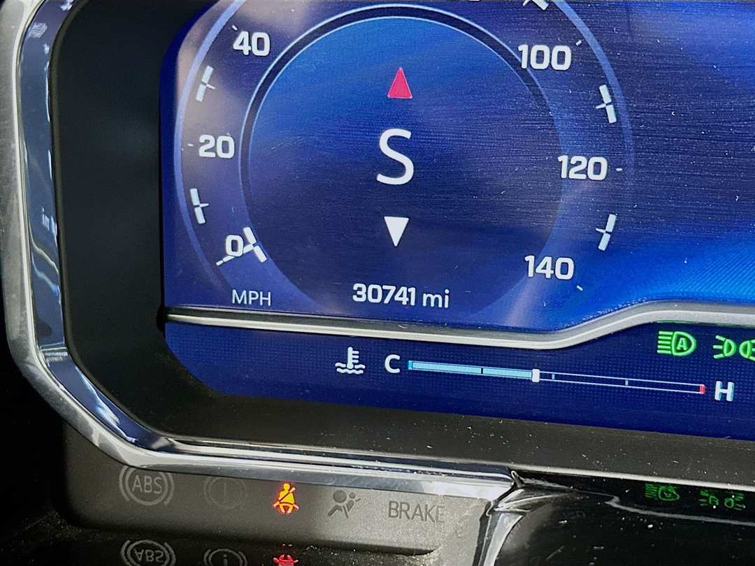 2023 Chevrolet Silverado 1500 LT - Image 13