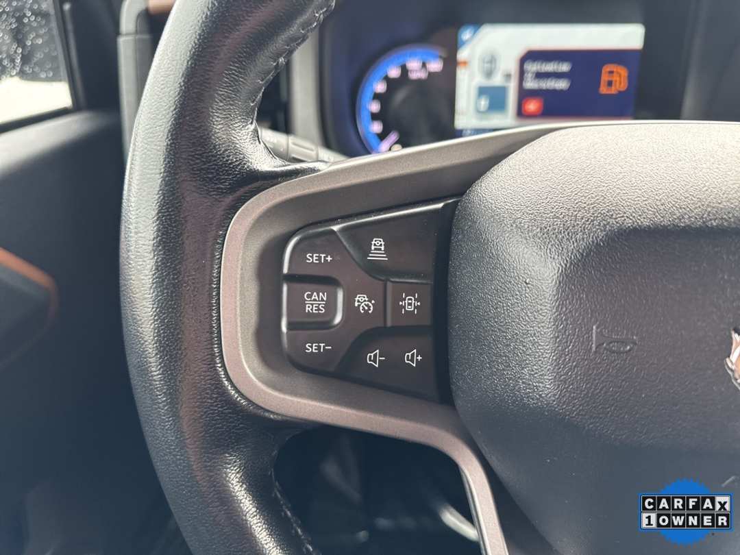 2024 Ford Bronco Outer Banks - Image 34