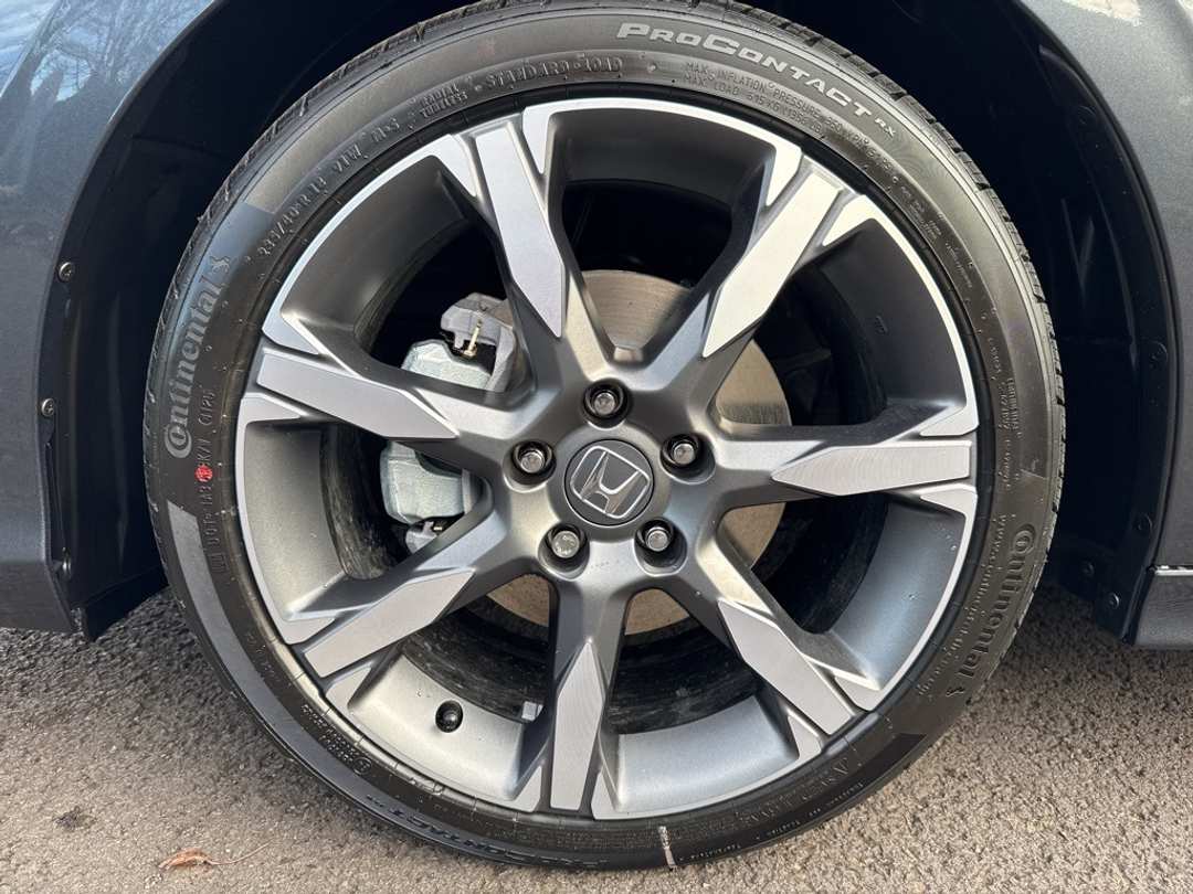 2026 Honda Civic Sport Touring - Image 9