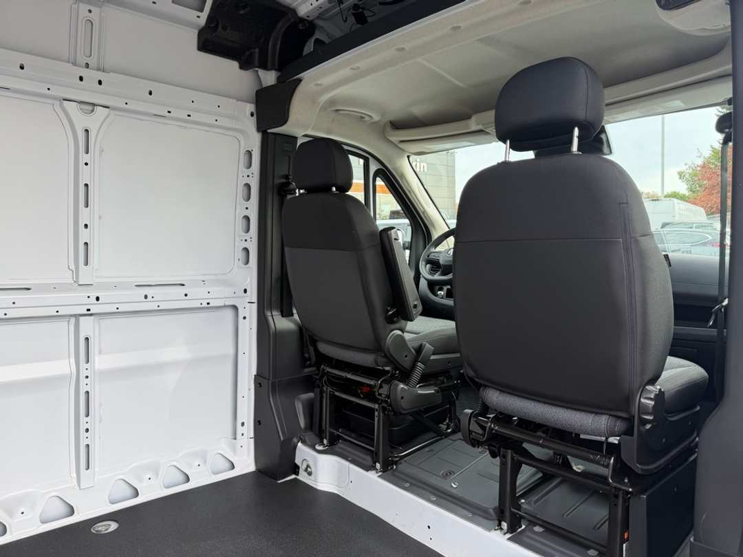 2026 Ram Promaster 2500 High Roof - Image 28