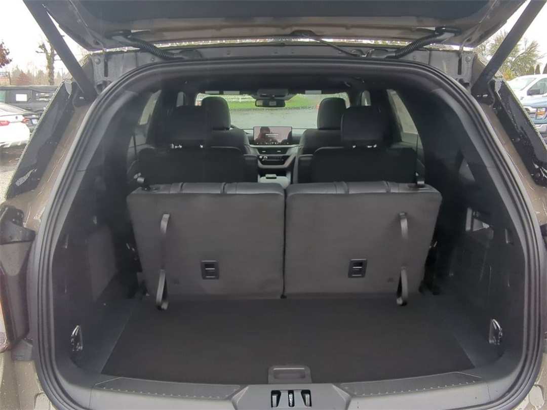 2026 Ford Explorer STLine - Image 26