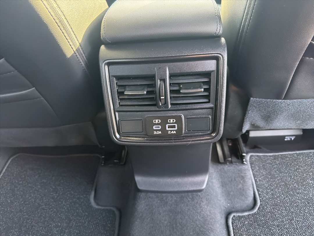 2025 Subaru Forester Limited - Image 27