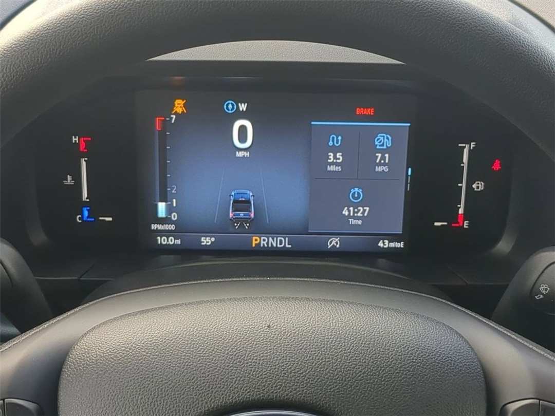 2026 Ford Maverick XL - Image 15