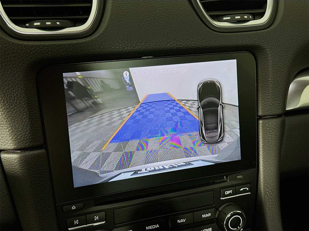 2018 Porsche 718 Cayman GTS - Image 14