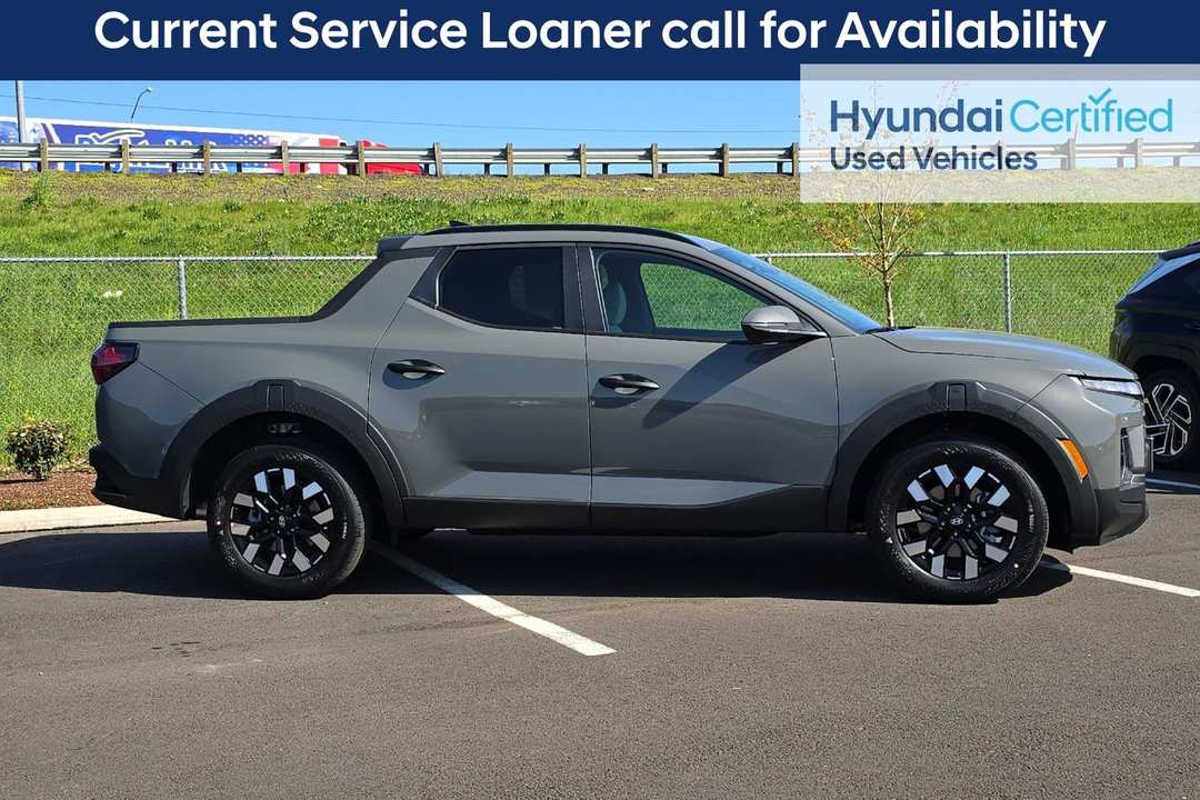 2025 Hyundai Santa Cruz SEL - Image 2