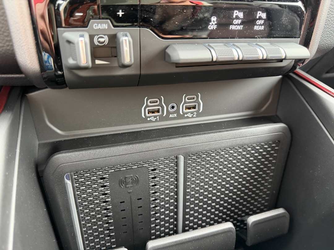 2026 Ram 1500 Rebel - Image 25