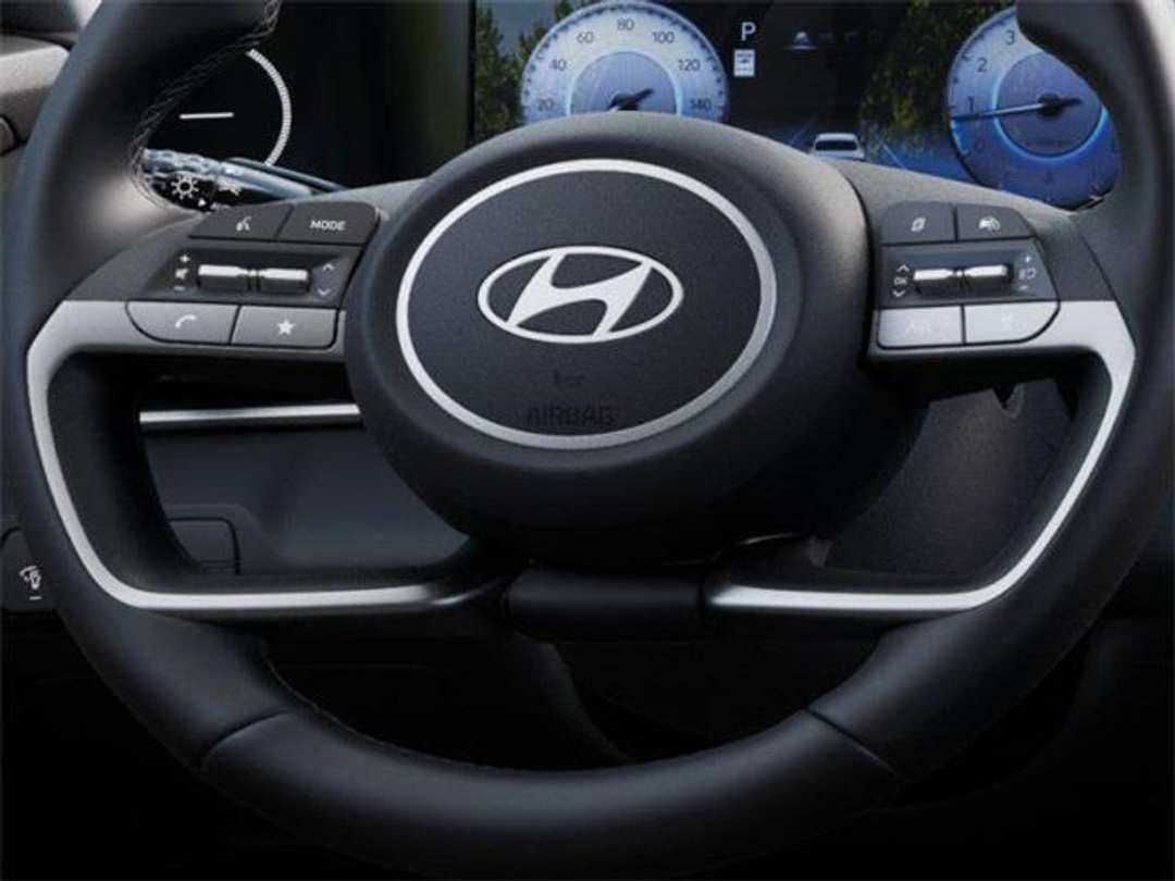 2026 Hyundai Elantra Limited - Image 15