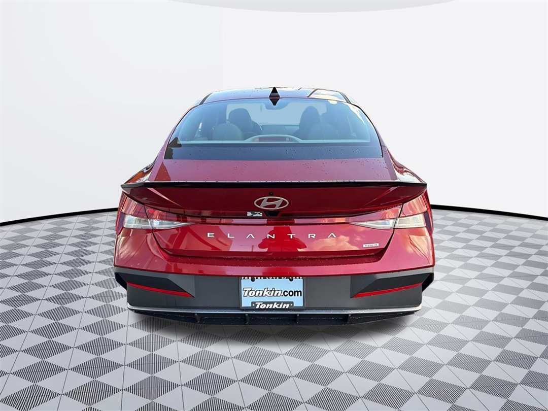 2026 Hyundai Elantra SEL Sport - Image 7