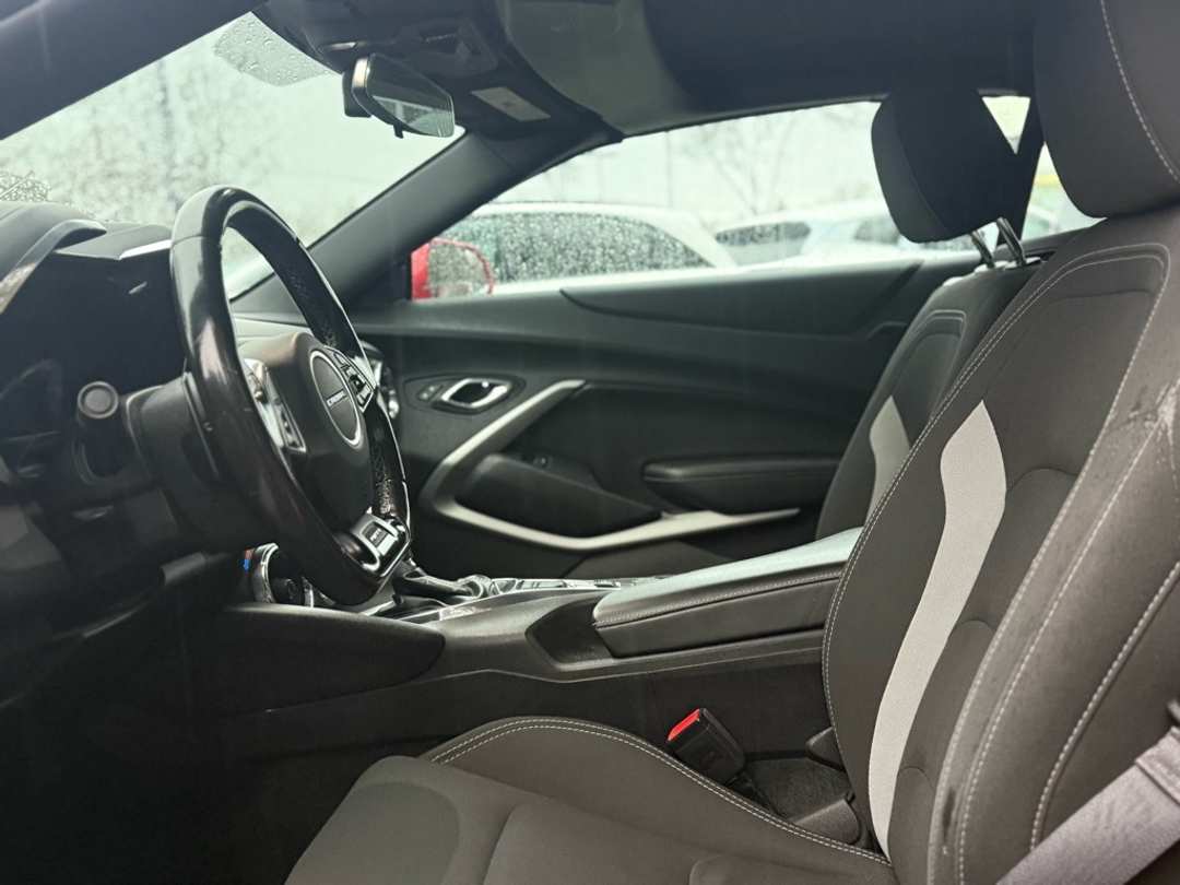 2017 Chevrolet Camaro 1LT - Image 24