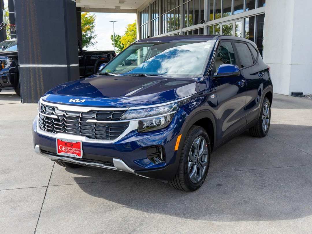 2026 Kia Seltos LX - Image 3