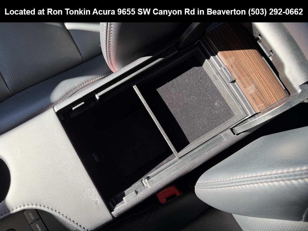 2014 Toyota Avalon Limited - Image 27