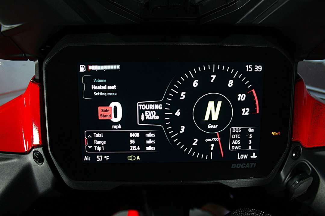 2022 Ducati Multistrada V4 S Travel & Radar - Image 22