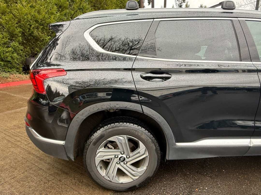 2022 Hyundai Santa Fe SEL - Image 15