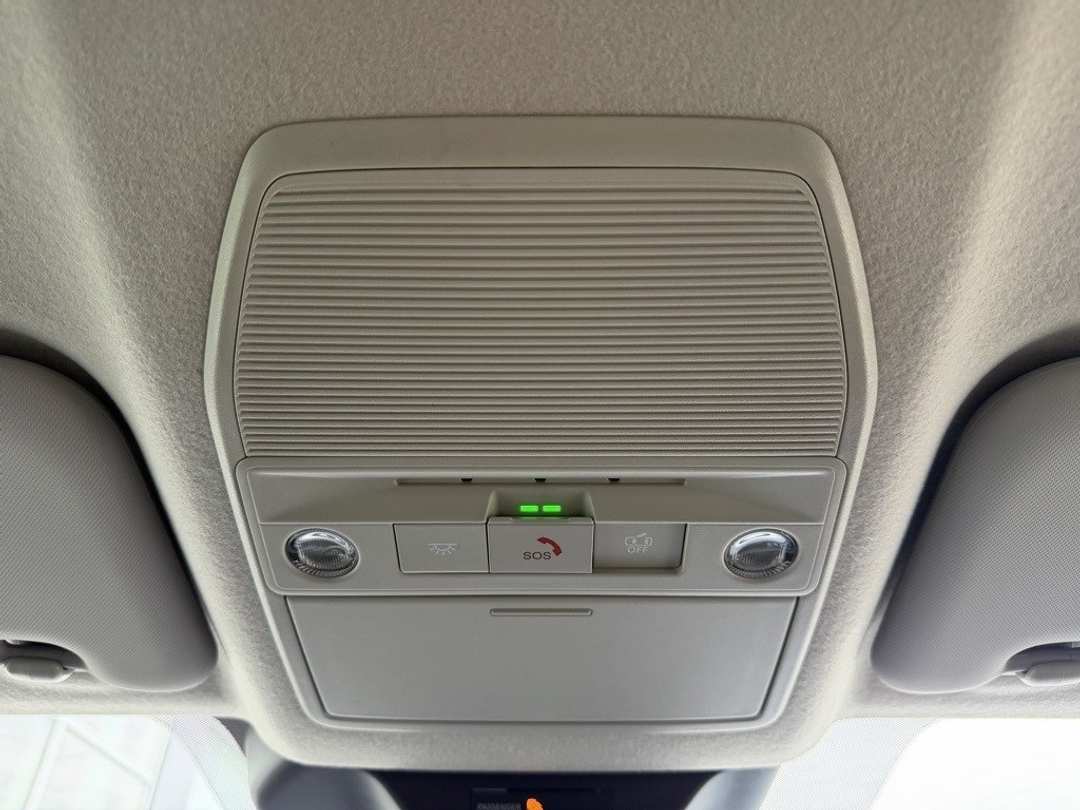 2026 Nissan Kicks SR - Image 30