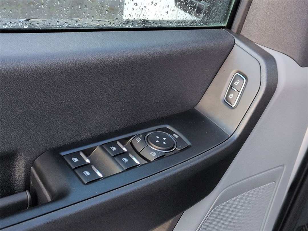 2026 Ford F-250Sd XL - Image 10