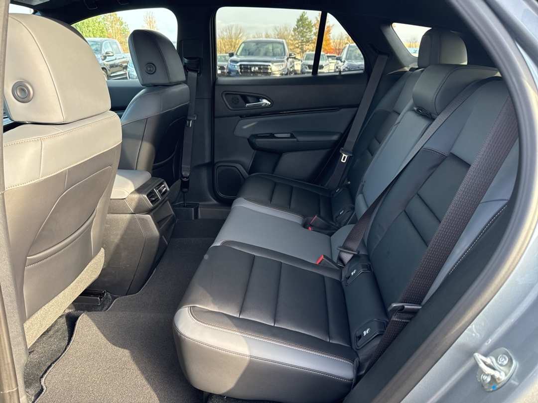 2026 Honda Prologue Touring - Image 14