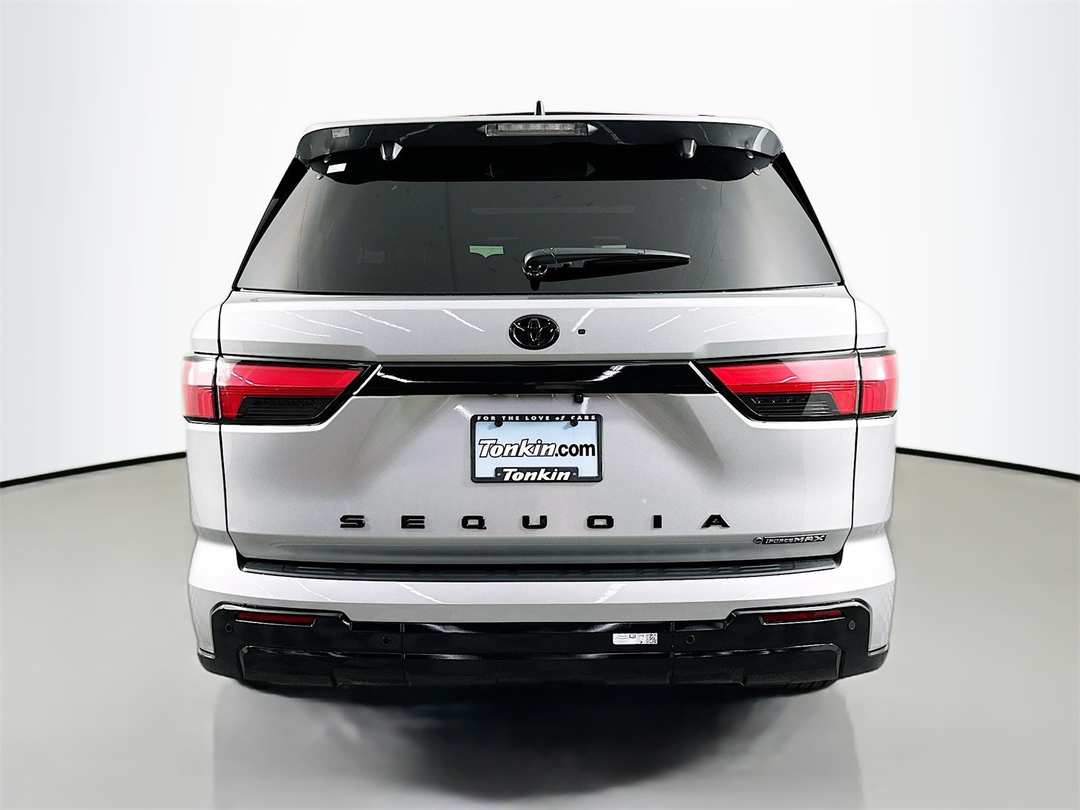 2026 Toyota Sequoia Platinum - Image 6