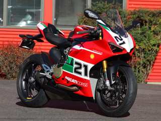 2023 Ducati Panigale V2 Bayliss 1St Championship 20Th Anniversary