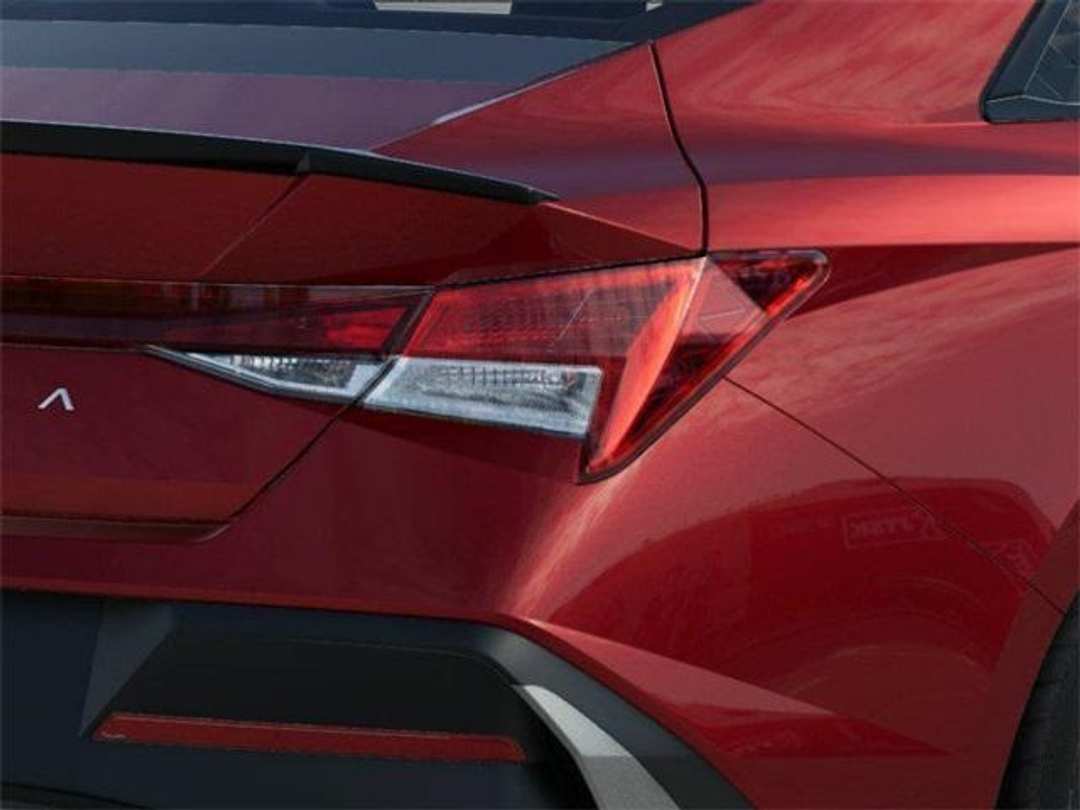 2026 Hyundai Elantra SEL Sport - Image 10