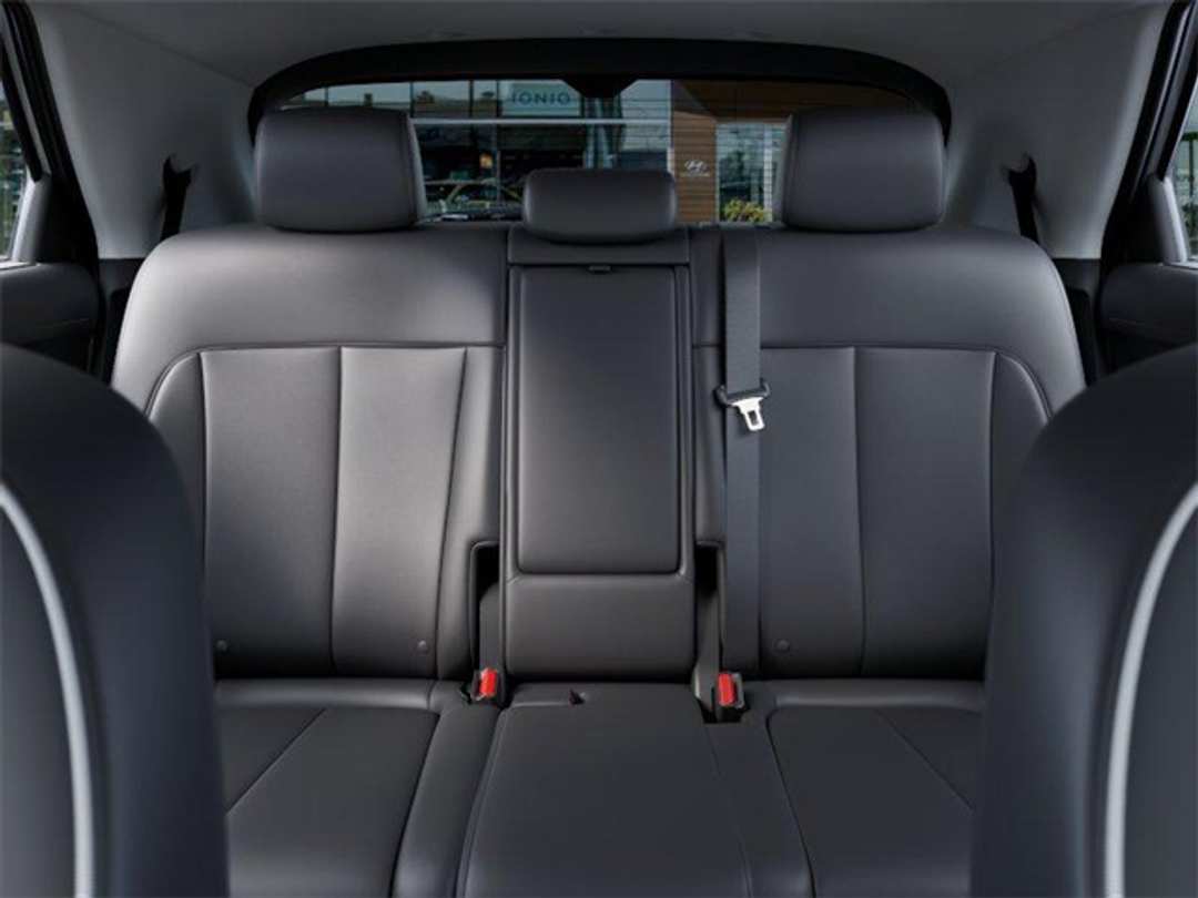 2026 Hyundai Ioniq 5 Limited - Image 12