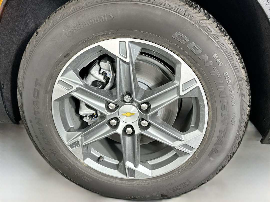 2025 Chevrolet Blazer LT - Image 32