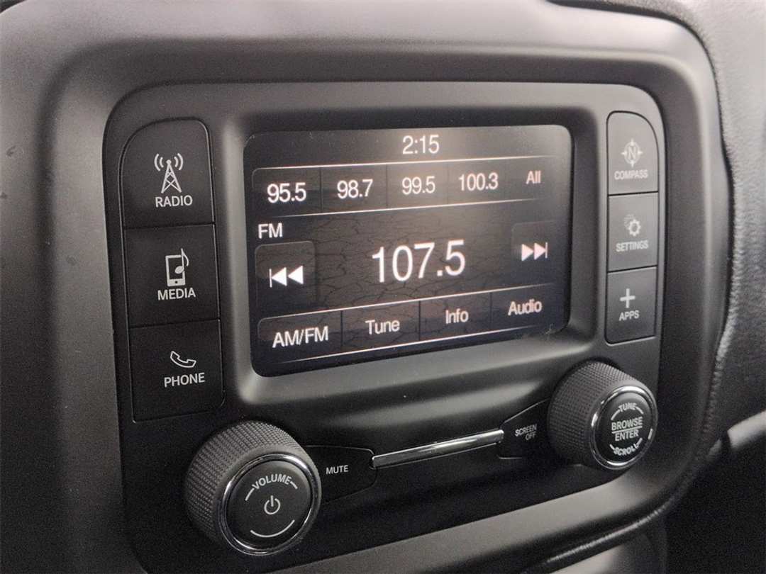 2020 Jeep Renegade Sport - Image 19