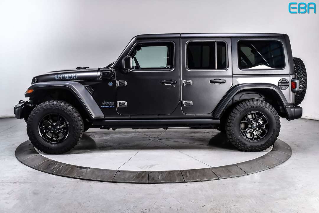 2025 Jeep Wrangler Willys 4xe - Image 3