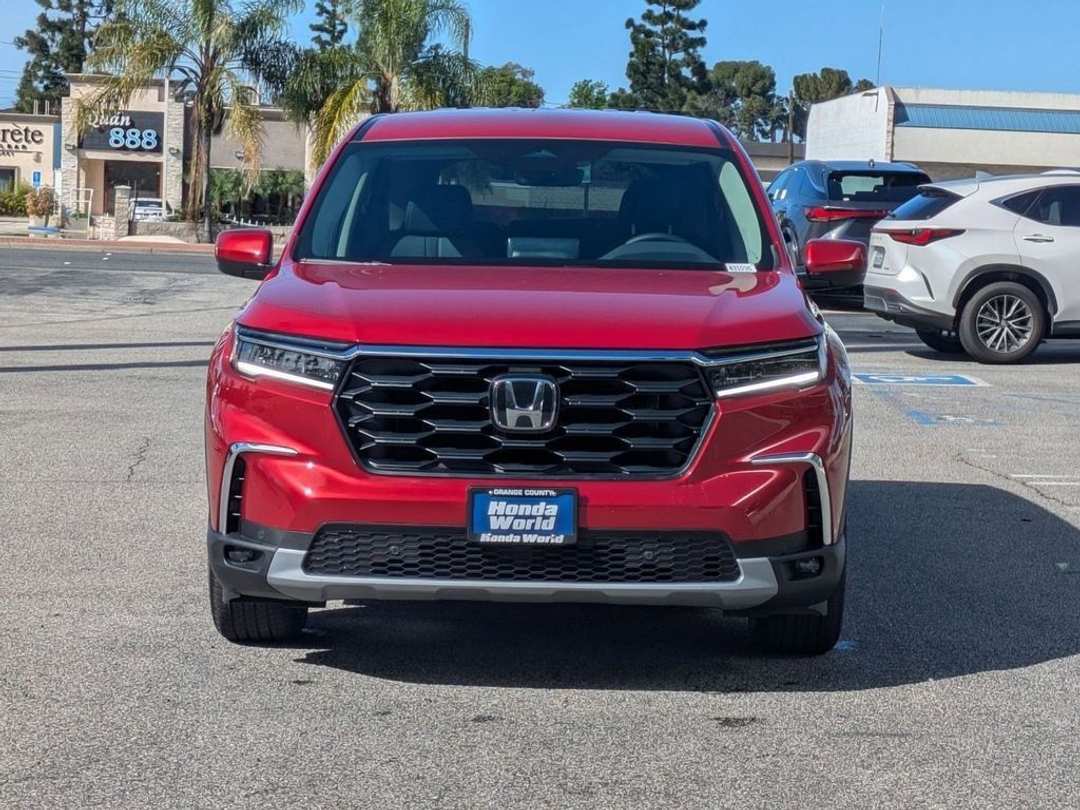 2025 Honda Pilot EXL - Image 3