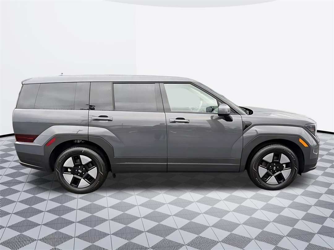 2026 Hyundai Santa Fe SE - Image 8