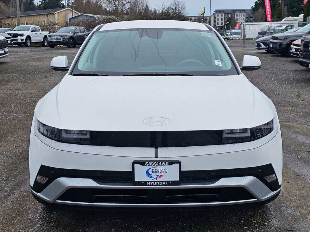 2026 Hyundai Ioniq 5 SEL - Image 2