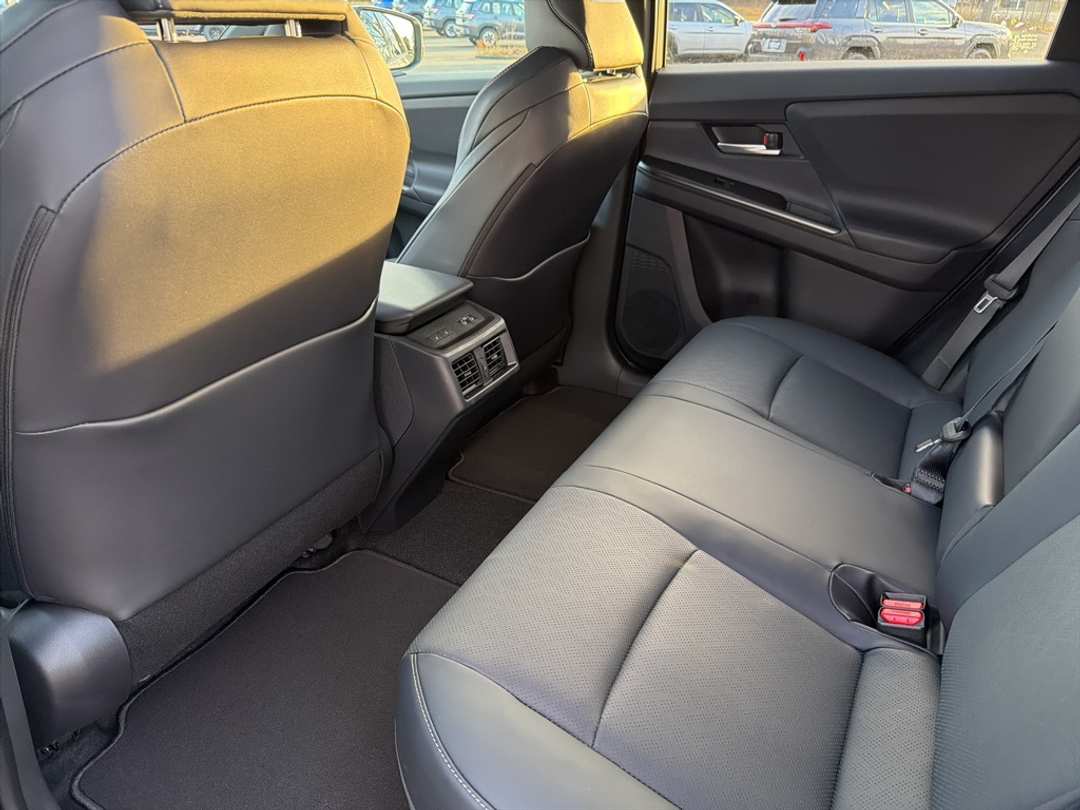 2026 Subaru Solterra Limited - Image 19